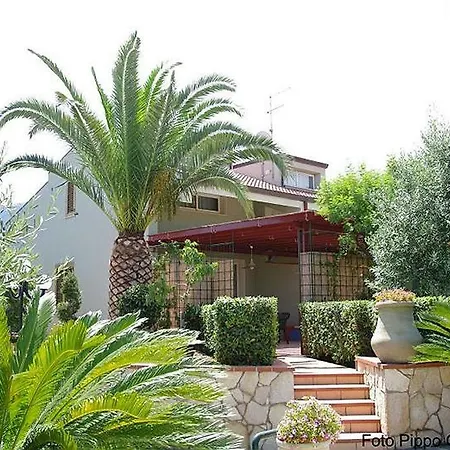 6 Posti Villa *